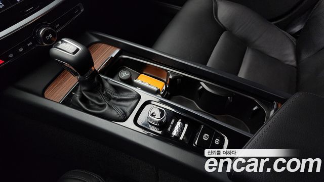 Volvo V60 Cross Country (II) T5 AWD 2019 — фото 9