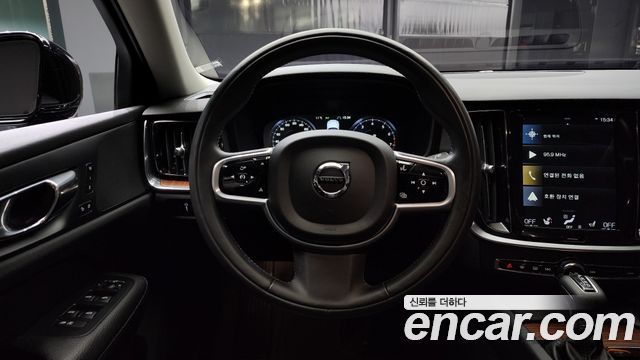 Volvo V60 Cross Country (II) T5 AWD 2019 — фото 13