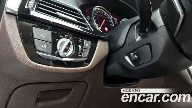BMW 5 Series (G30) 520d xDrive M Sport Package Plus 2018 — фото 14