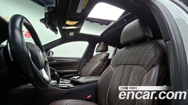 BMW 5 Series (G30) 520d xDrive M Sport Package Plus 2018 — фото 19