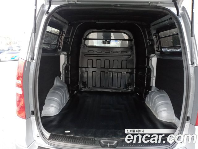 Hyundai Grand Starex Van 5-Seater Smart 2021 — фото 9