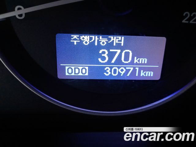 Hyundai Grand Starex Van 5-Seater Smart 2021 — фото 17