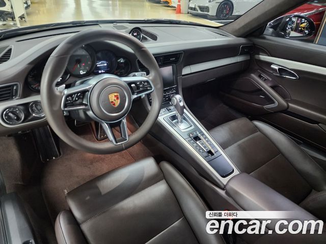 Porsche 911 Carrera 4S 991 2013 — фото 15