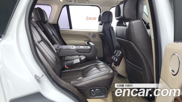 Land Rover Range Rover (IV) 4.4 SDV8 Vogue SE DIESEL 2014 — фото 16