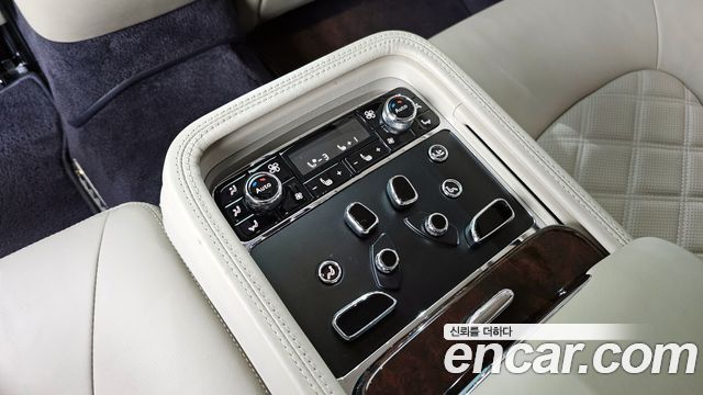 Bentley Mulsanne 6.8 2013 — фото 18