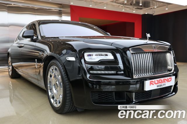 Rolls-Royce Ghost 6.6 EWB V12 2018 — фото 20