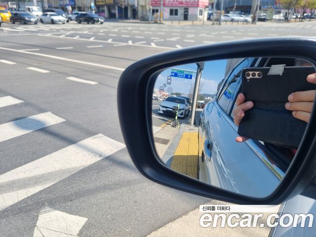 Renault Korea QM6 2.0 LPe RE Signature 2WD 2023 — фото 17