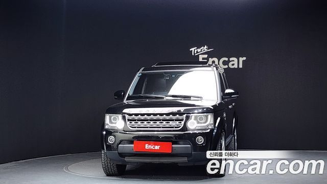 Land Rover Discovery 4 3.0 SDV6 SE 2015 — фото 3