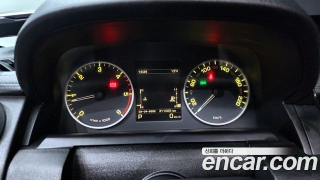 Land Rover Discovery 4 3.0 SDV6 SE 2015 — фото 8