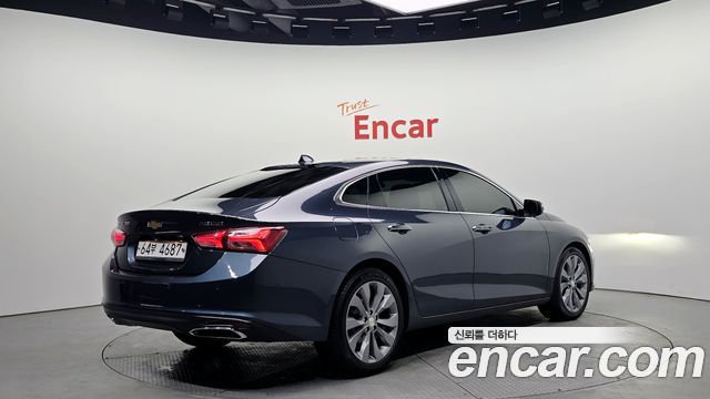Chevrolet Malibu 2.0 Turbo Premier Special 2019 — фото 2