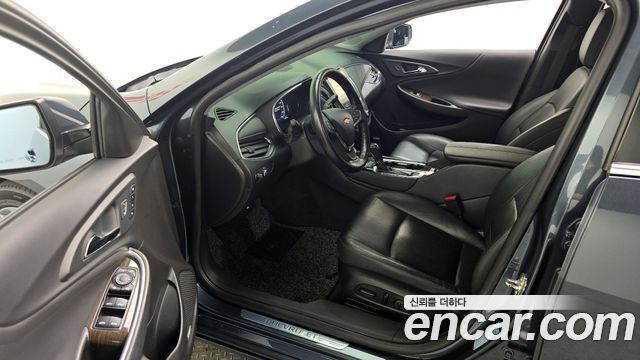 Chevrolet Malibu 2.0 Turbo Premier Special 2019 — фото 10