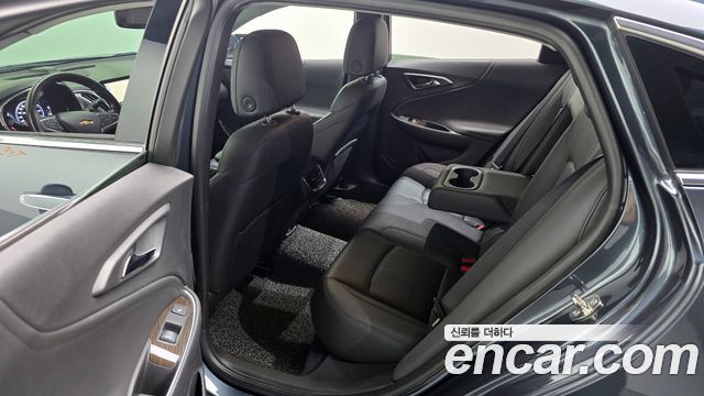 Chevrolet Malibu 2.0 Turbo Premier Special 2019 — фото 11
