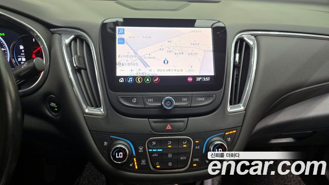 Chevrolet Malibu 2.0 Turbo Premier Special 2019 — фото 17