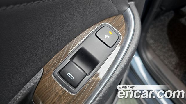 Chevrolet Malibu 2.0 Turbo Premier Special 2019 — фото 20