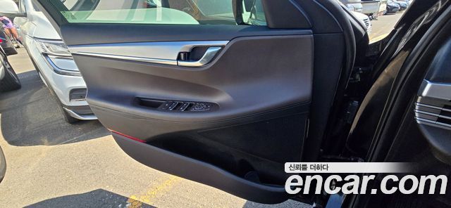 Hyundai Grandeur (IG) 3.0 LPi Rent Car Premium 2021 — фото 19