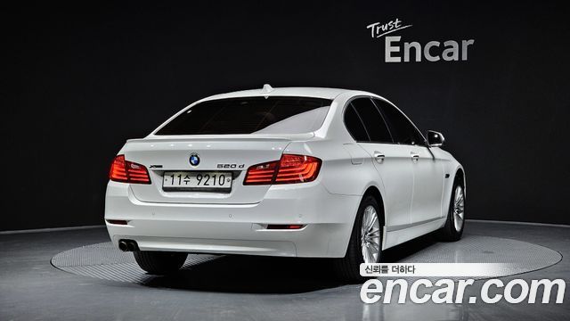 BMW 5 Series (F10) 520d xDrive 2015 — фото 2