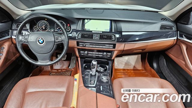 BMW 5 Series (F10) 520d xDrive 2015 — фото 7