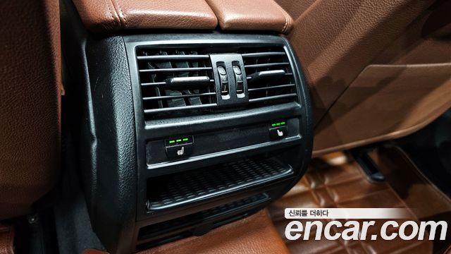 BMW 5 Series (F10) 520d xDrive 2015 — фото 17