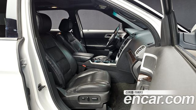 Ford Explorer 3.5 Limited 4WD 5th 2013 — фото 10