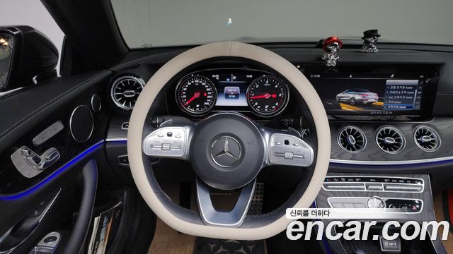 Mercedes-Benz E-Class (W213) E220d Cabriolet 2019 — фото 13