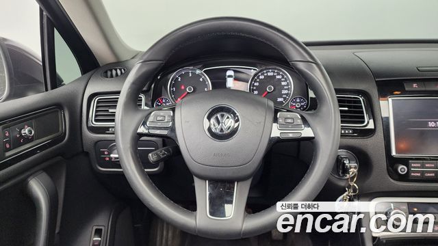 Volkswagen Touareg V6 3.0 TDI Bluemotion 7P5 2013 — фото 13