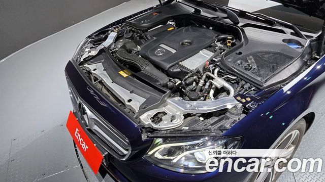 Mercedes-Benz E-Class (W213) E300 Avantgarde 2019 — фото 6