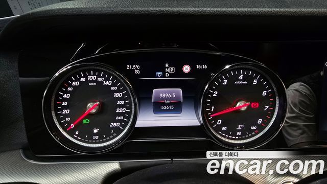 Mercedes-Benz E-Class (W213) E300 Avantgarde 2019 — фото 8