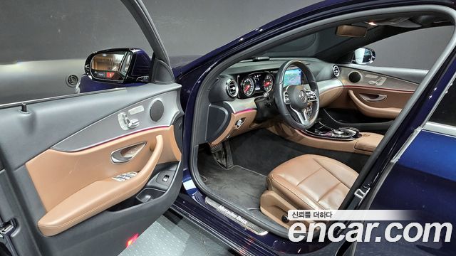 Mercedes-Benz E-Class (W213) E300 Avantgarde 2019 — фото 10