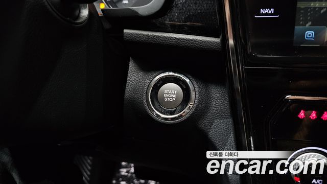 KG Mobility (SsangYong) Very New Tivoli Gasoline 1.5 2WD V3 2022 — фото 20