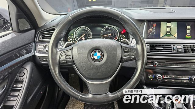 BMW 5 Series (F10) 530d xDrive M Aero Dynamic 2016 — фото 13