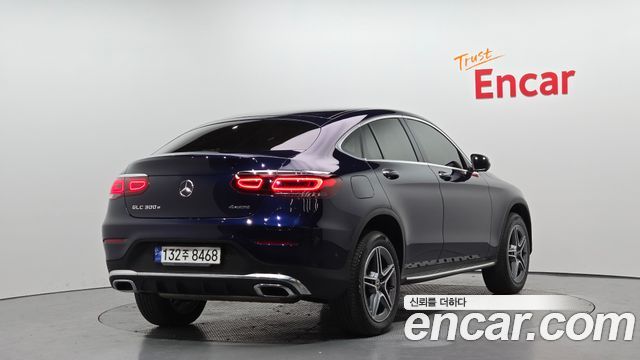 Mercedes-Benz GLC-Class (X253) GLC300e 4MATIC Coupe Premium package 2023 — фото 2