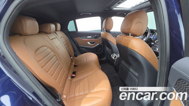 Mercedes-Benz GLC-Class (X253) GLC300e 4MATIC Coupe Premium package 2023 — фото 12