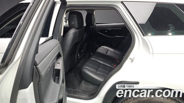 Land Rover Range Rover Evoque (II) P250 SE 2022 — фото 11