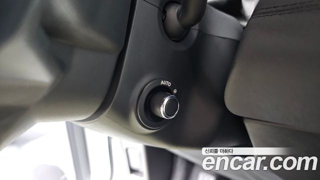 Land Rover Range Rover Evoque (II) P250 SE 2022 — фото 14