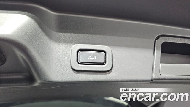Land Rover Range Rover Evoque (II) P250 SE 2022 — фото 20