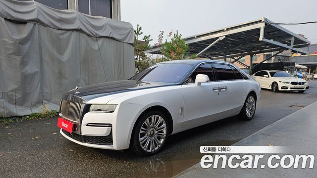 Rolls-Royce Ghost (II) 6.7 EWB V12