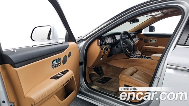 Rolls-Royce Ghost (II) 6.7 EWB V12 2021 — фото 10
