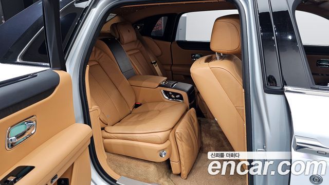 Rolls-Royce Ghost (II) 6.7 EWB V12 2021 — фото 12