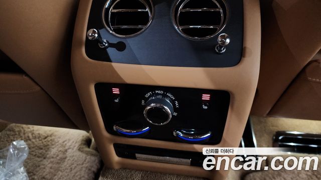 Rolls-Royce Ghost (II) 6.7 EWB V12 2021 — фото 18