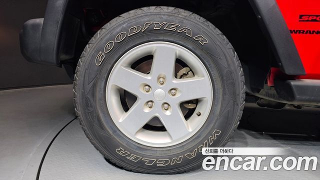 Jeep Wrangler (JK) 3.6 Sport 2Door 2016 — фото 5