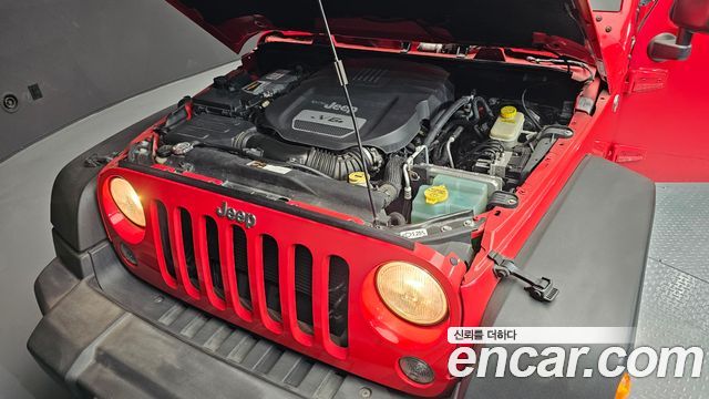 Jeep Wrangler (JK) 3.6 Sport 2Door 2016 — фото 6