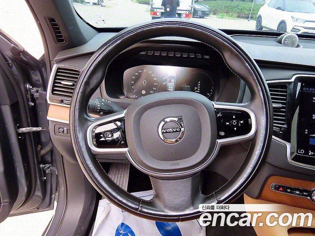 Volvo XC90 (II) T8 Inscription Hybird 2018 — фото 8