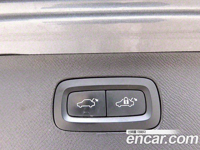 Volvo XC90 (II) T8 Inscription Hybird 2018 — фото 19