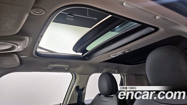 MINI Cooper D 5Door Mid 3rd 2015 — фото 19