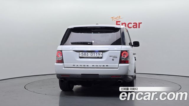 Land Rover Range Rover Sport 3.0 TDV6 2011 — фото 4