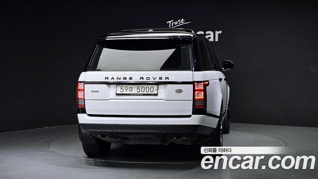 Land Rover Range Rover (IV) 4.4 SDV8 AB DIESEL 2015 — фото 4