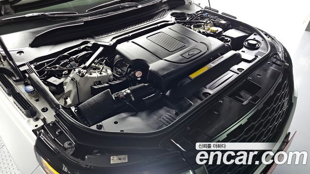 Land Rover Range Rover (IV) 4.4 SDV8 AB DIESEL 2015 — фото 6