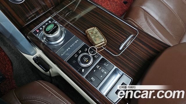 Land Rover Range Rover (IV) 4.4 SDV8 AB DIESEL 2015 — фото 9