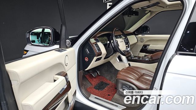 Land Rover Range Rover (IV) 4.4 SDV8 AB DIESEL 2015 — фото 11