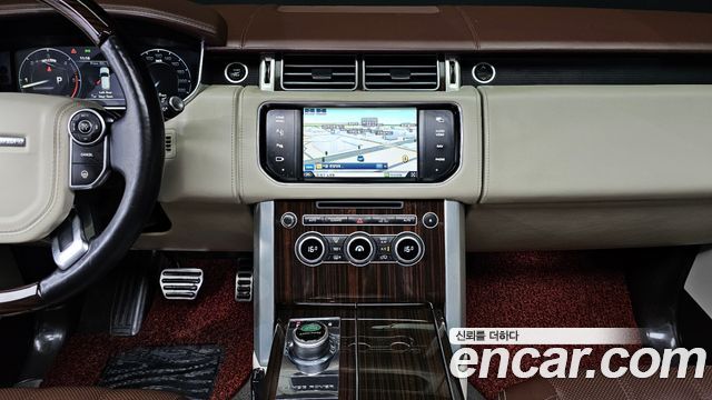 Land Rover Range Rover (IV) 4.4 SDV8 AB DIESEL 2015 — фото 16